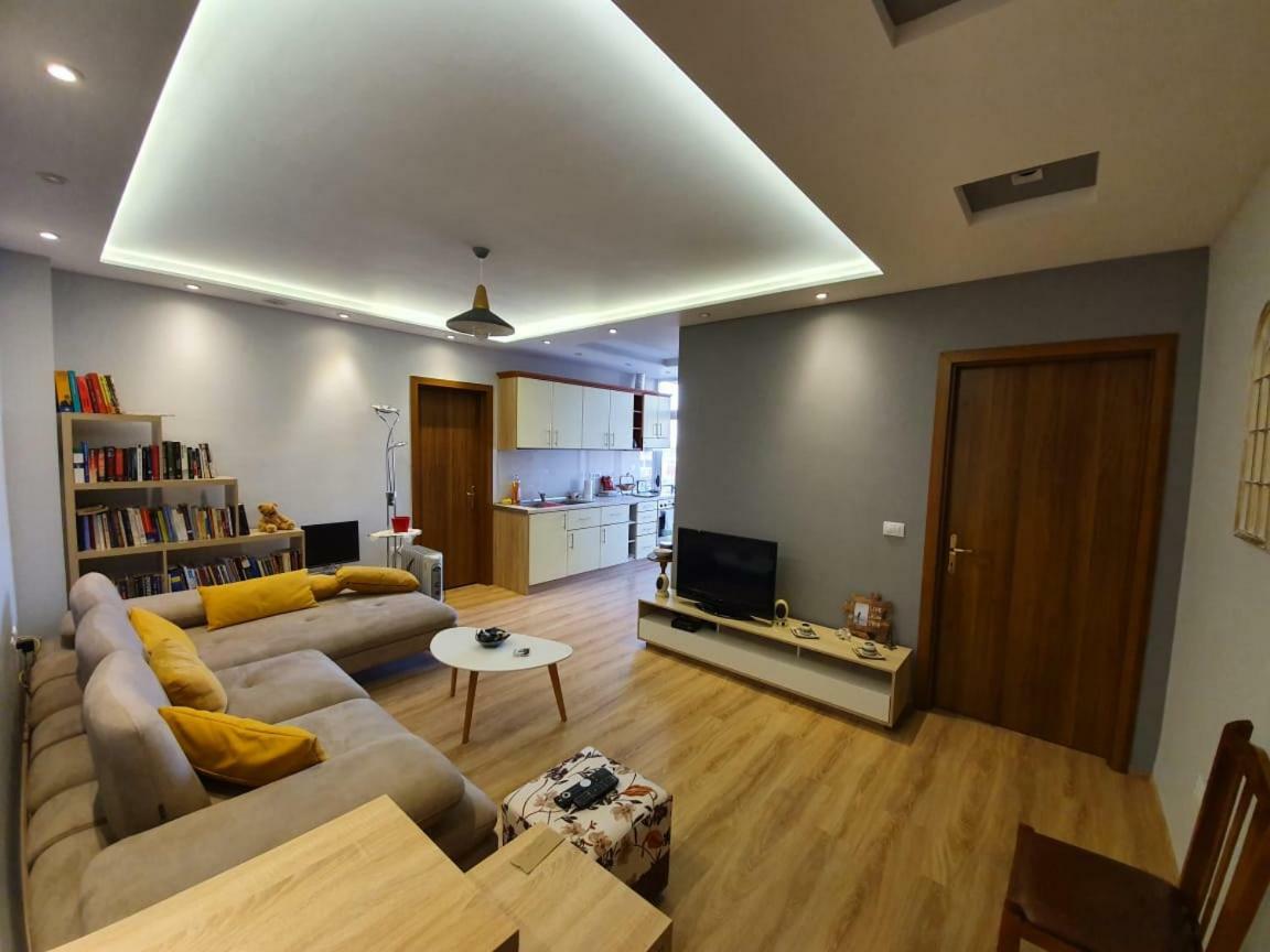 Apartment B44 *