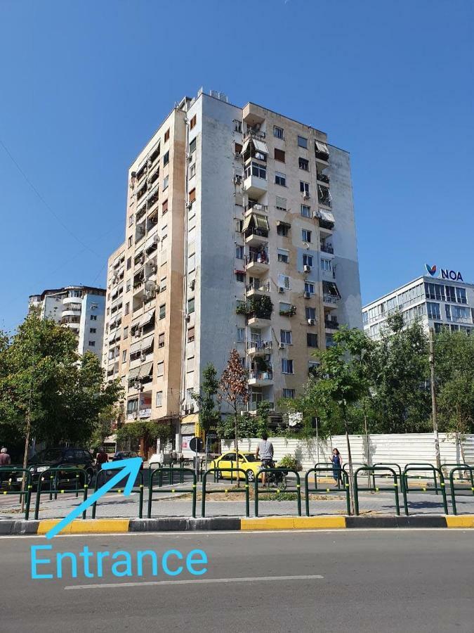 Apartment B44